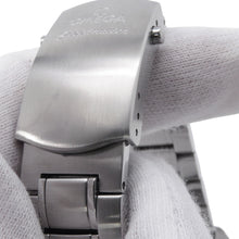 Load image into Gallery viewer, OMEGA Speedmaster Date W40mm Stainless Steel White Dial323.30.40.40.04.001