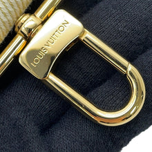 将图像加载到图库查看器中,LOUIS VUITTON Utility/Crossbody BrownM80446 Monogram