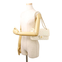 Load image into Gallery viewer, CHANEL Matelasse Double Flap Chain Shoulder Bag WhiteA01112 Lambskin Size 25