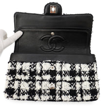 Load image into Gallery viewer, CHANEL Matelasse Double Flap Chain Shoulder Bag Black/WhiteA01112 Tweed Size 25