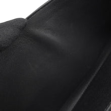 将图像加载到图库查看器中,HERMES Constance to Go Black Epsom
