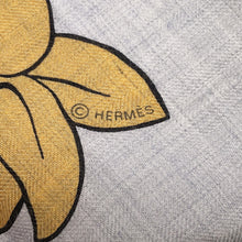 Load image into Gallery viewer, HERMES Carre Jean Leopard Size 140 Gray/Multicolor Cashmere Silk