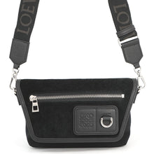 将图像加载到图库查看器中,LOEWE Flex Messenger BlackCFLXPKPX01 Suede Canvas Size Mini