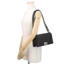 将图像加载到图库查看器中,CHANEL Boy Chanel ChainShoulder Bag BlackA67086 Patent Leather Size 25