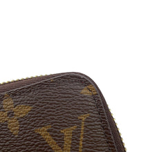 Load image into Gallery viewer, LOUIS VUITTON Zippy Wallet FuchsiaM41895 Monogram