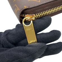 Load image into Gallery viewer, LOUIS VUITTON Zippy Wallet FuchsiaM41895 Monogram