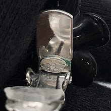 将图像加载到图库查看器中,CHANEL Earring Camellia CC Logo Black Metal Resin