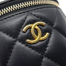 Load image into Gallery viewer, CHANEL Vanity ChainShoulder Black Lambskin