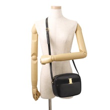 Load image into Gallery viewer, Ferragamo Vala Shoulder Bag BlackA214183 Leather