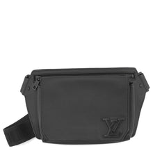 Load image into Gallery viewer, LOUIS VUITTON takeoff sling NoirM57081 Grain Leather
