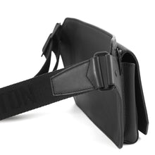 Load image into Gallery viewer, LOUIS VUITTON takeoff sling NoirM57081 Grain Leather