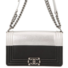 Load image into Gallery viewer, CHANEL Boy Chanel ChainShoulder Bag Black/SilverA67086 Leather Size 25