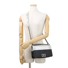 Load image into Gallery viewer, CHANEL Boy Chanel ChainShoulder Bag Black/SilverA67086 Leather Size 25