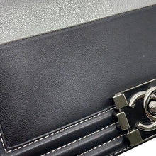 Load image into Gallery viewer, CHANEL Boy Chanel ChainShoulder Bag Black/SilverA67086 Leather Size 25