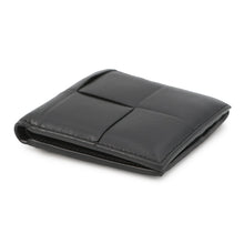 将图像加载到图库查看器中,Bottega Veneta Maxi INTRECCIATO Bifold Wallet Compact Billfold Black Leather
