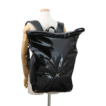 将图像加载到图库查看器中,Bottega Veneta Tent backpack Black691386V1RW38803 Patent Leather