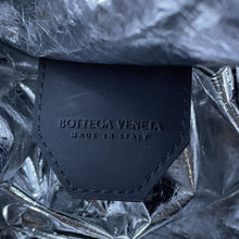 将图像加载到图库查看器中,Bottega Veneta Tent backpack Black691386V1RW38803 Patent Leather