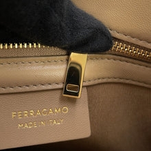 Load image into Gallery viewer, Ferragamo Beach Handbag Beige214988 765805 Canvas Size Small
