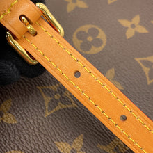 将图像加载到图库查看器中,LOUIS VUITTON Petit Sac Plat BrownM81295 Monogram