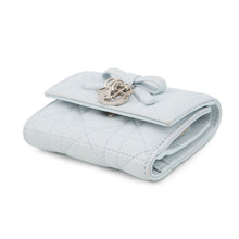 将图像加载到图库查看器中,Dior cannage compact wallet Light BlueS2608PUQA Leather