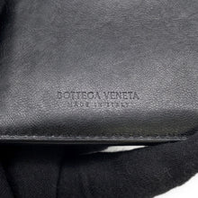 将图像加载到图库查看器中,Bottega Veneta Cassette Maxi Intrecciato Fragment Case Black681010 Leather