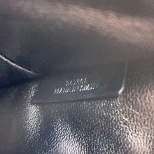 将图像加载到图库查看器中,LOEWE Amazona Limited Edition White/Black35279A03PL Leather Size 28
