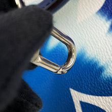 将图像加载到图库查看器中,LOUIS VUITTON Keepall Bandouliere BlueM45146 LV Escale Size 30