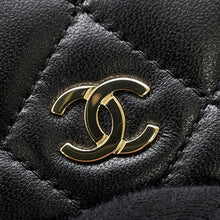 Load image into Gallery viewer, CHANEL Matelasse Chain wallet BlackAP0250 Lambskin