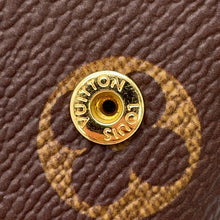 将图像加载到图库查看器中,LOUIS VUITTON LVxYK Pumpkin Portefeuille Sarah NM Brown/MulticolorM82114 Monogram・Pumpkin