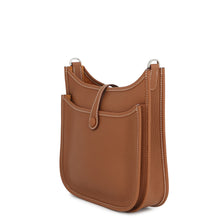 Load image into Gallery viewer, HERMES Evelyne3 Gold Taurillon Clemence Size 23