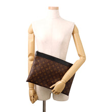 将图像加载到图库查看器中,LOUIS VUITTON Pochette・Discovery NoirM69411 Monogram Macassar Canvas