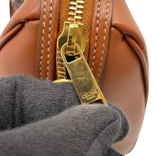 Load image into Gallery viewer, CELINE Small Boston Tan113773DU3.04LU Smooth Calf Leather Size Small