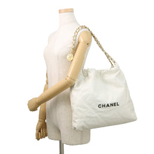 将图像加载到图库查看器中,CHANEL CHANEL22 ChainShoulder Bag WhiteAS3260 Shiny Calf Leather Size Small