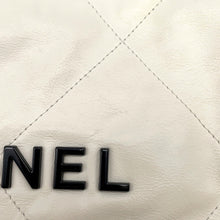 将图像加载到图库查看器中,CHANEL CHANEL22 ChainShoulder Bag WhiteAS3260 Shiny Calf Leather Size Small
