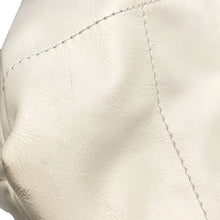 将图像加载到图库查看器中,CHANEL CHANEL22 ChainShoulder Bag WhiteAS3260 Shiny Calf Leather Size Small