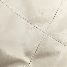 将图像加载到图库查看器中,CHANEL CHANEL22 ChainShoulder Bag WhiteAS3260 Shiny Calf Leather Size Small