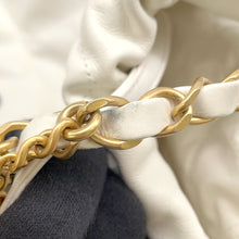 将图像加载到图库查看器中,CHANEL CHANEL22 ChainShoulder Bag WhiteAS3260 Shiny Calf Leather Size Small