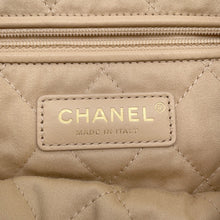 将图像加载到图库查看器中,CHANEL CHANEL22 ChainShoulder Bag WhiteAS3260 Shiny Calf Leather Size Small