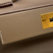 Load image into Gallery viewer, HERMES Sac Van Quatre 24/24 Etoupe Togo Leather Swift Leather Size 29