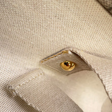 将图像加载到图库查看器中,GUCCI Fake knot print suitcase Beige/Brown611642 GG Supreme Leather Size Medium