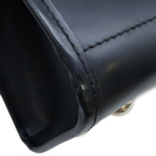 Load image into Gallery viewer, LOUIS VUITTON Madeleine NoirM59342 Epi Leather Size GM