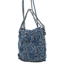 将图像加载到图库查看器中,CHANEL CHANEL22 ChainShoulder Bag BlueAS3980 Denim Size Mini