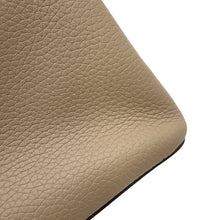 Load image into Gallery viewer, LOUIS VUITTON Capucines GaletM94634 Taurillon Leather Size BB