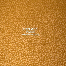 Load image into Gallery viewer, HERMES Picotin Lock Sesame Taurillon Clemence Size PM