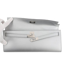Load image into Gallery viewer, HERMES Kelly cut Argent Chevre Shamqila