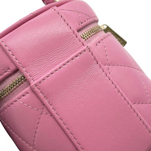 Load image into Gallery viewer, CHANEL Matelasse Vanity Bag PinkAP2730 Lambskin