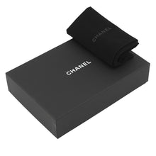 将图像加载到图库查看器中,CHANEL CC Logo Chain Wallet BlackAP4653 Caviar Leather