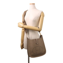 Load image into Gallery viewer, HERMES Evelyne 3 Etoupe Taurillon Clemence Size PM
