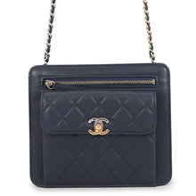 将图像加载到图库查看器中,CHANEL Matelasse ChainShoulder Mini Bag Navy Lambskin