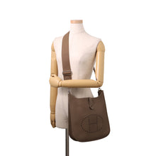 Load image into Gallery viewer, HERMES Evelyne3 Etoupe Taurillon Clemence Size PM